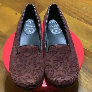 listing-status-banner